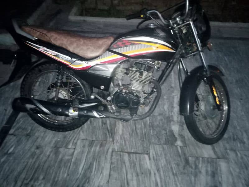 Honda deluxe 125 6