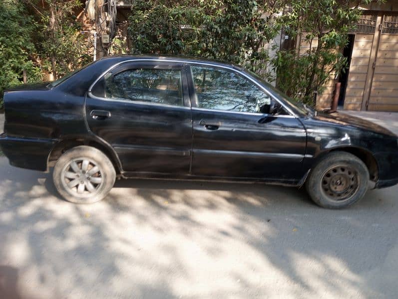 Suzuki Baleno 2004 3