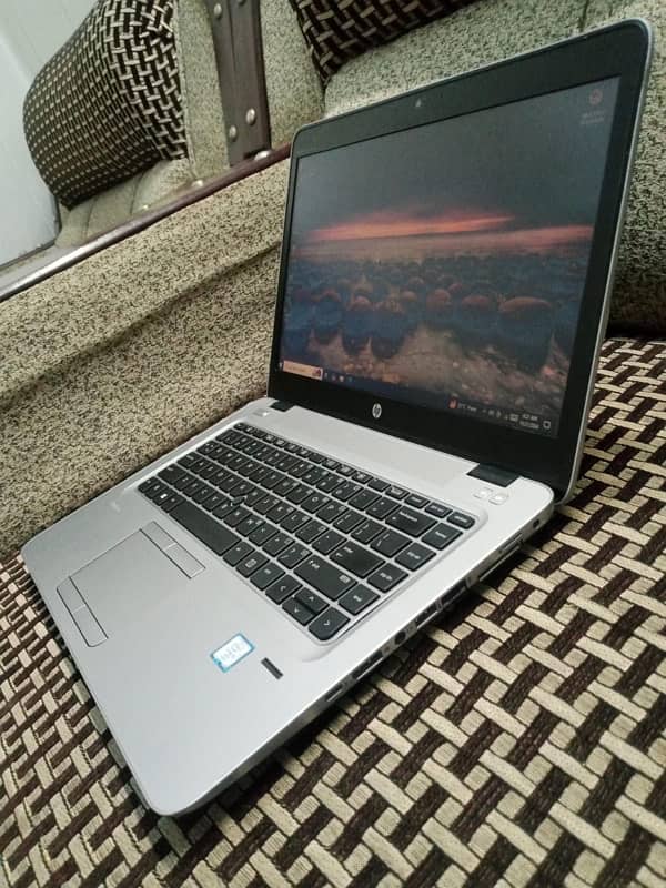 HP Laptop 1