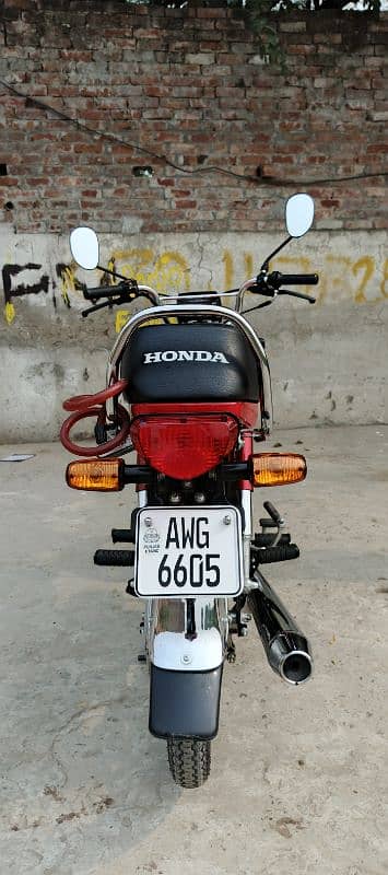 Honda CD 70 2025 Model 4