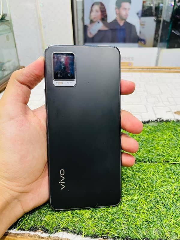 vivo v20 (8/128) 3