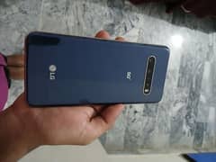 LG V60 ThinQ 5G (8 +128) Snapdragon 865.