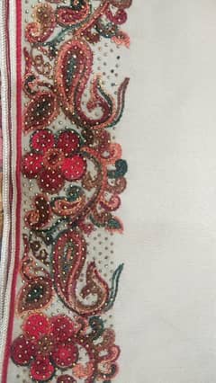 Embroided shawl 0