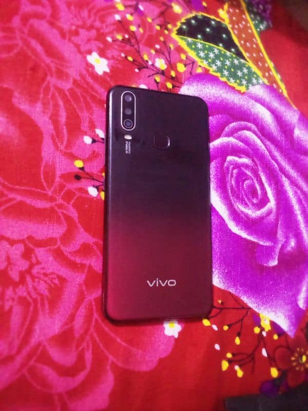 vivo y15 3