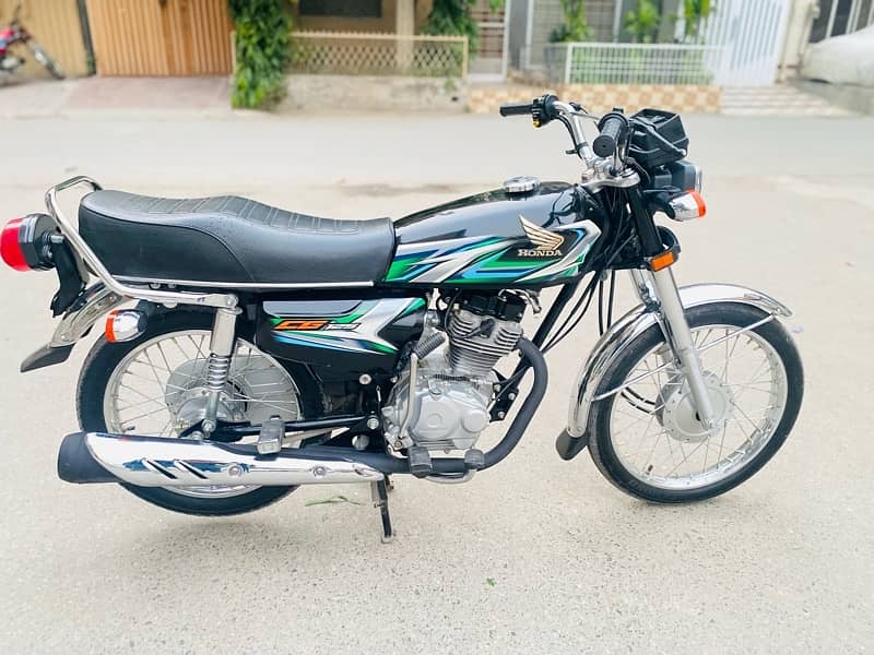 Honda CG 125 2022 4