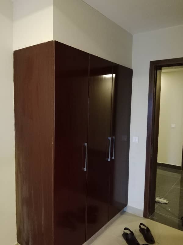 750 Sq Ft Studio Furnished Apartment Available For Rent 5