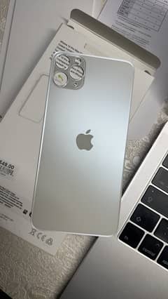 Iphone 11 pro max (orignal back) Silver/white