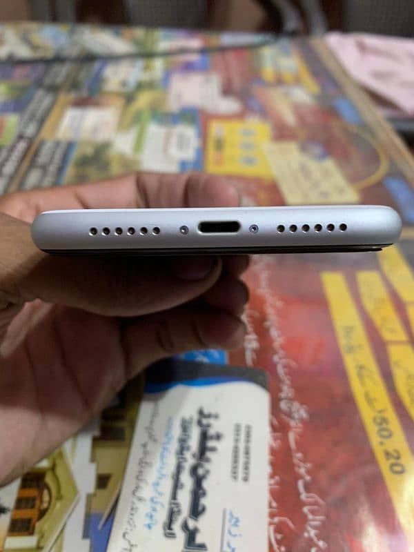 iphone XR NoN PTA 4 Sale 64gb All ok Water pak 10/10 battery 78 halt 2