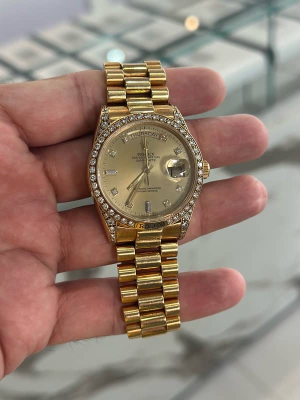 WATCH BUYER / Rolex Oyster Perpetual Omega De Ville Jacob & Co Cartier 4