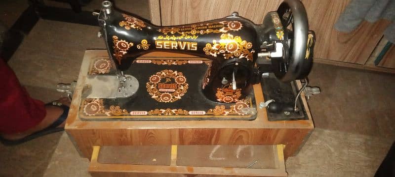 servis sewing machine 1