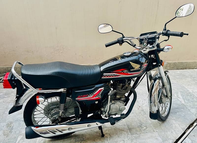 Honda CG125 3