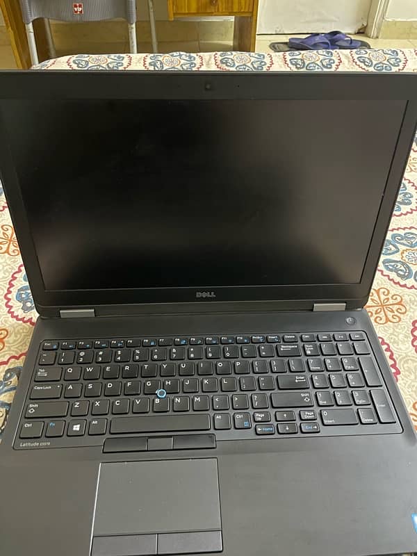 Dell latitude E5570 4