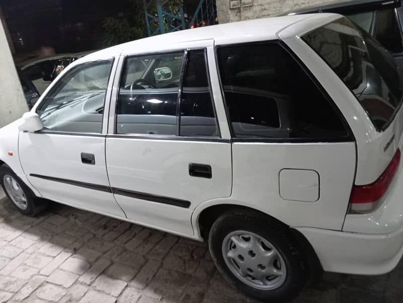 Suzuki Cultus VXR 2011 10