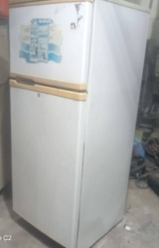 waves fridge for sale 0