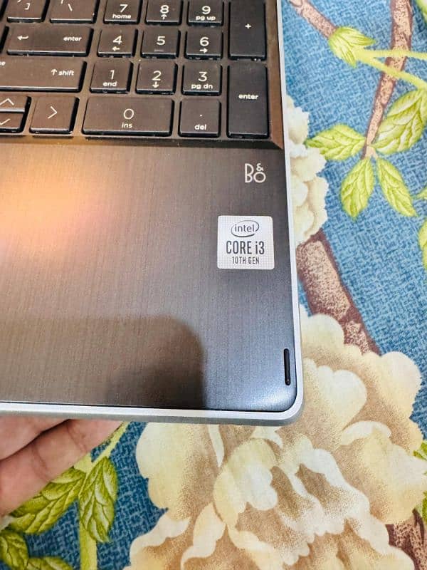 HP pavilion x360 convertible Touch Screen 10th Gen i3 256GB SSD 8