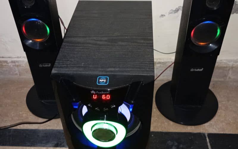 Audionic RB 110 Sound System Woofer like New 0