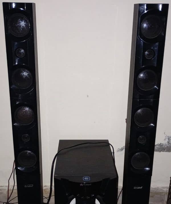 Audionic RB 110 Sound System Woofer like New 2