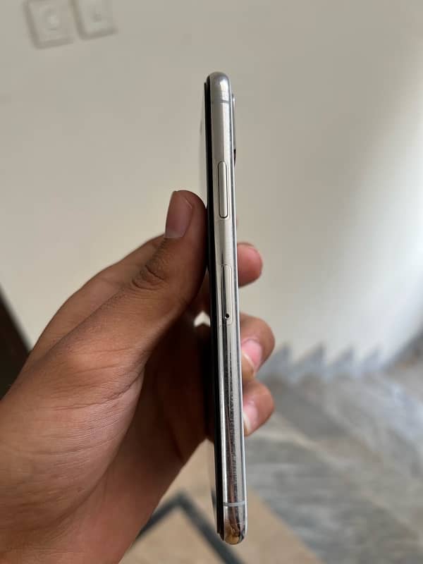 i phone X 256 Gb Jv 100 helth urgent sale 1