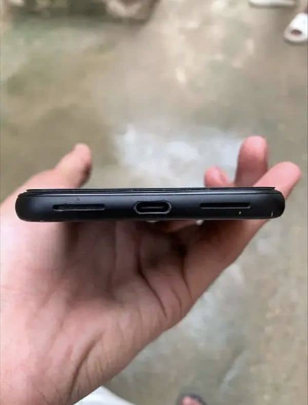 Google pixel 4xl gb6 gb64 all ok non pta 10 by 9 condition 2