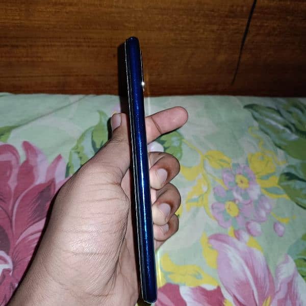 realme 3 mobile for sale 6