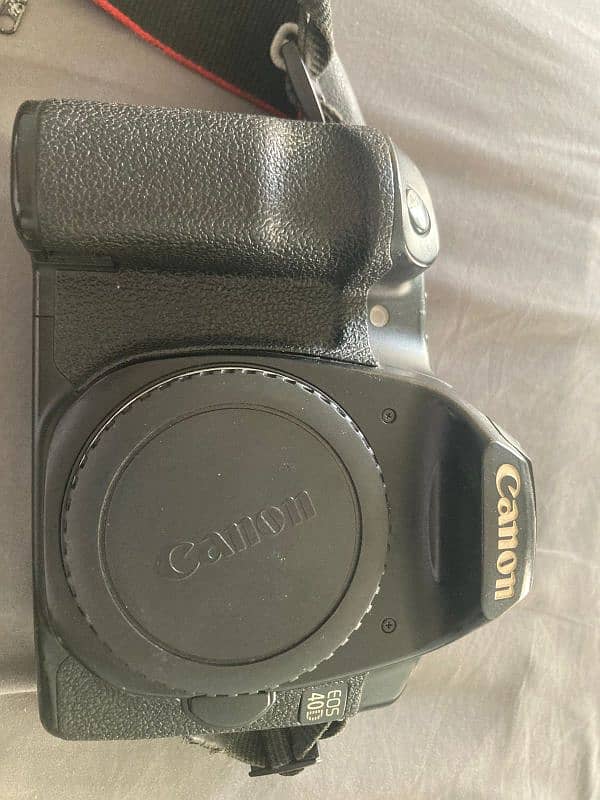 CANNON 40D 1