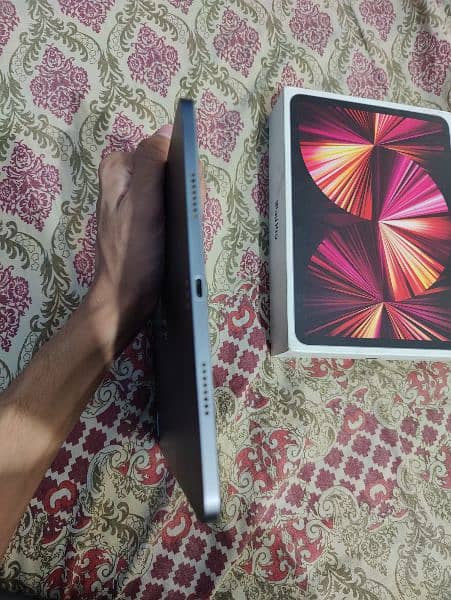 Ipad pro M1 chip Tablet New Condition good working for sale 1