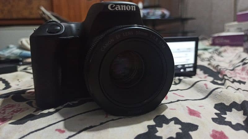 canon 200d like new 1