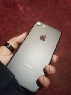 Iphone 7 128gb PTA Approved