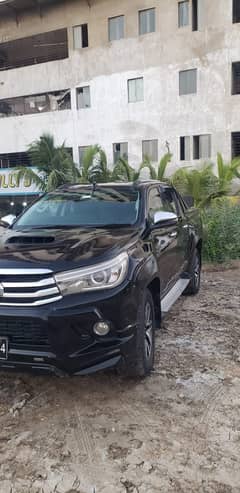 Toyota Hilux 2017 Revo V Automatic 3.0 2017