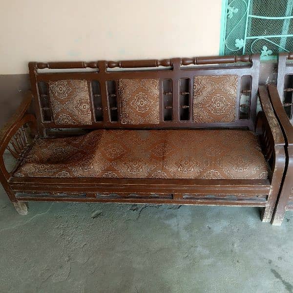 five seaters sofa set for sale 0