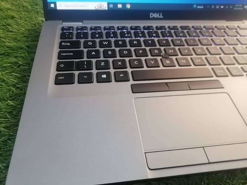 Dell 5410 i7 10th gen with glass less touch screen + 16 GB RAM ddr4 1