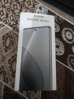 Tecno spark 20 pro plus