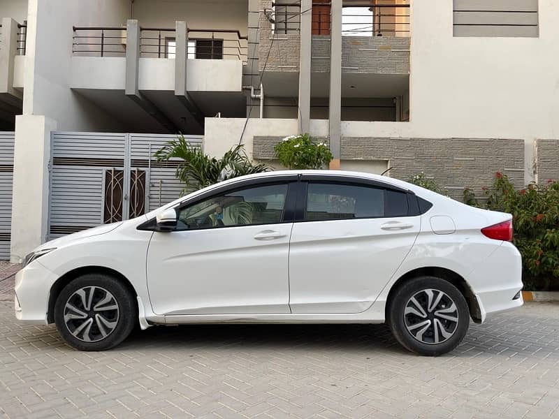 Honda City IVTEC 2022 4