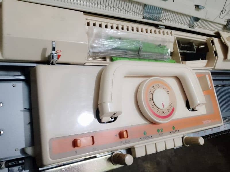 clothes knitting machine 8