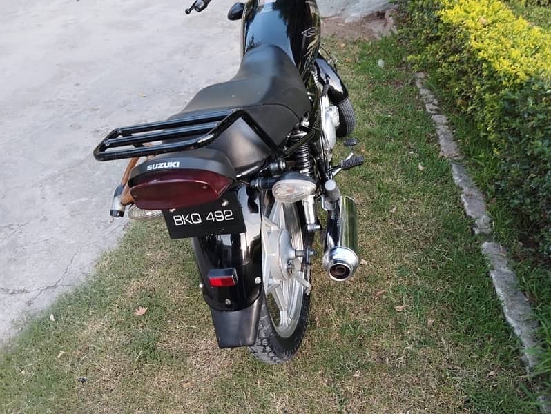 suzuki GS 150 4