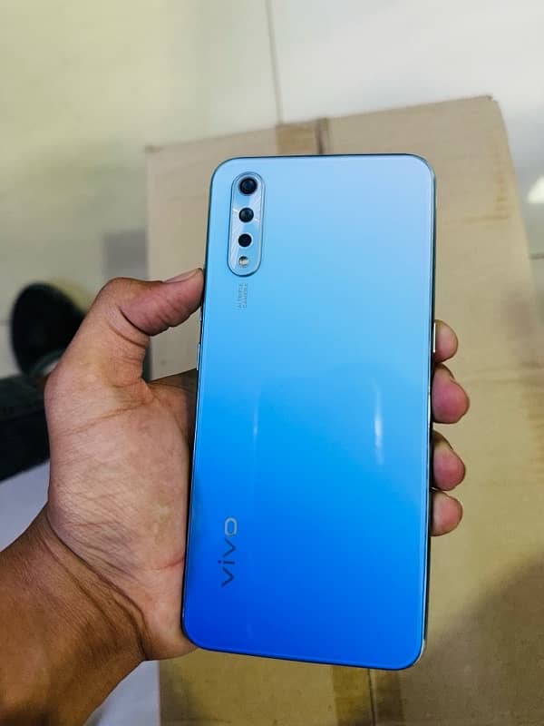 vivo s1 8gb Ram 256 Storage 1