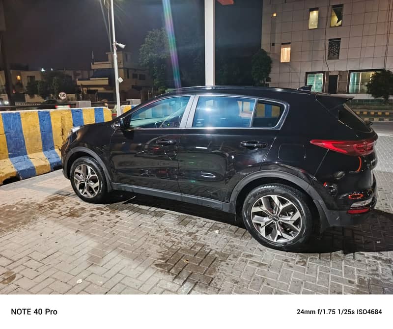 KIA Sportage 2022 FWD 1