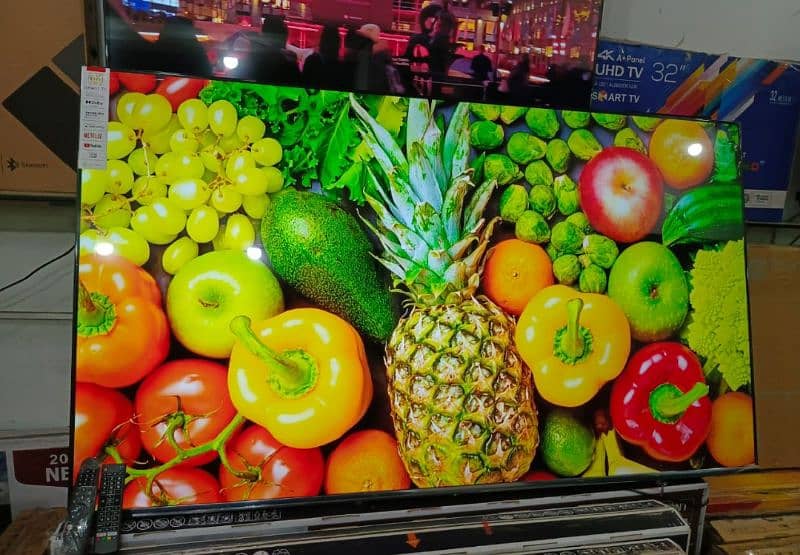 43  INCH SAMSUNG LED  NEW BOX PACK WITH WARRANTY  03444819992 4