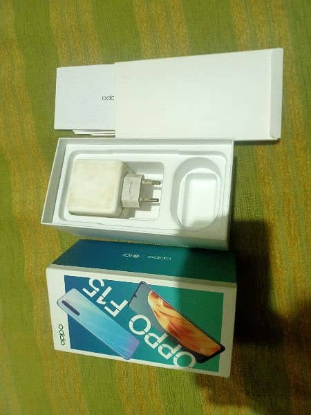 Oppo f15 9