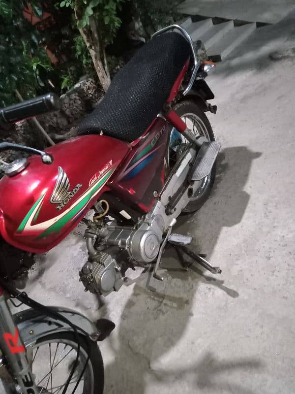 Honda cd 70 2016 model colour red 4