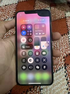 iPhone xs max Non PTA 64 GB Golden