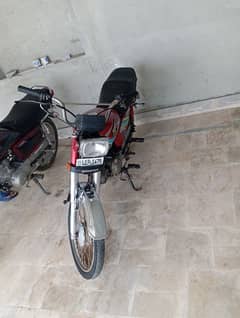 dhoom bike cd 70