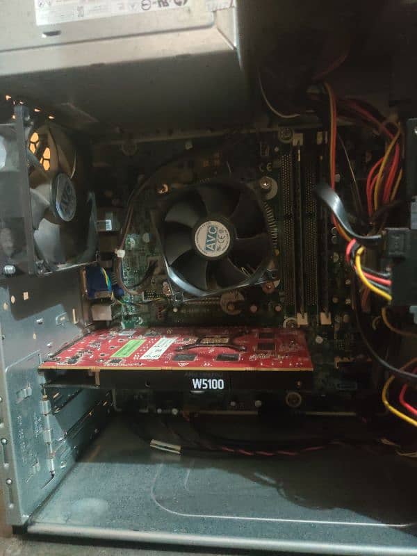 mid range gaming PC with monitor 10