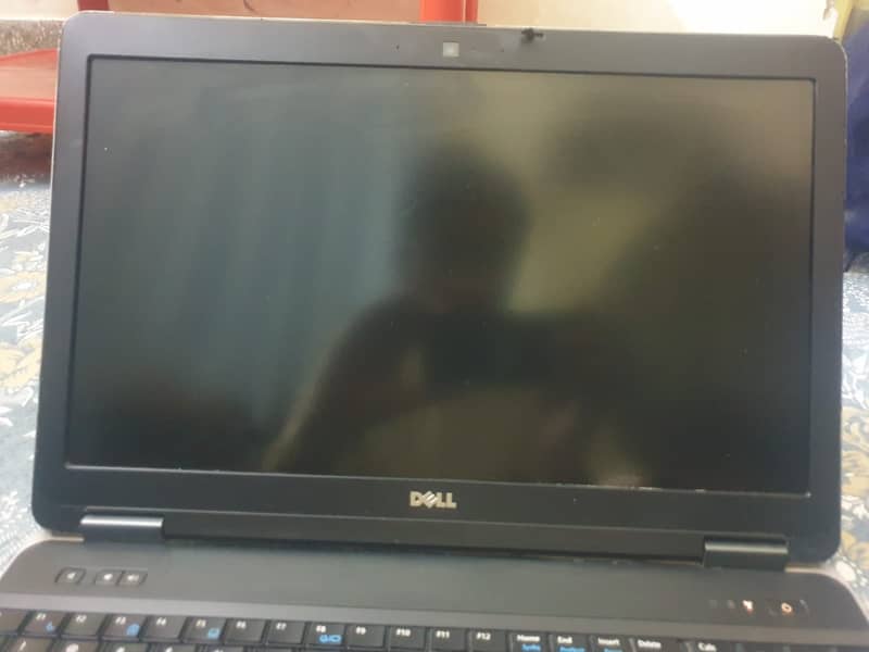 Dell Core i7 4th gen 2gb graphic card 8gb ram 3