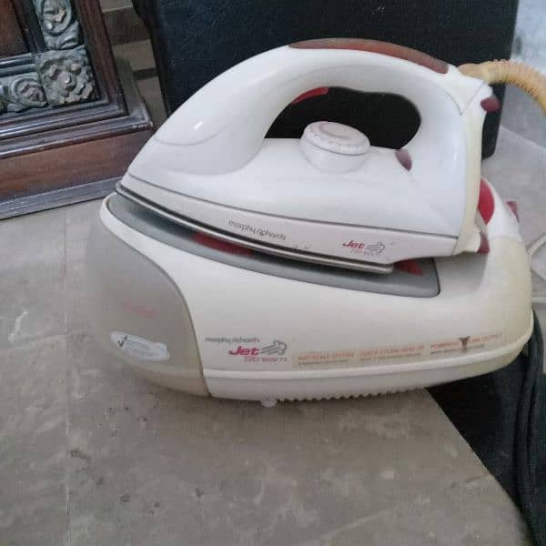 Morphy Richards Steam Iron (Read Ad Description) 4