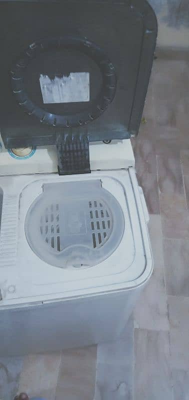 Dawlance Washing machine twin tub DW 6500 3