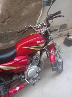 Yamaha YB125Z in very good condition