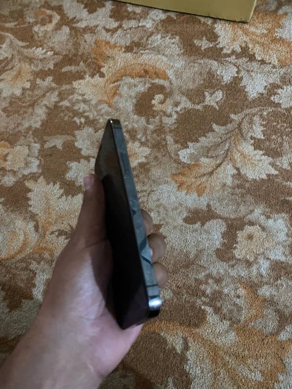 Iphone 12 pro Urgent sale 3