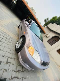 Honda Civic Oriel 2000