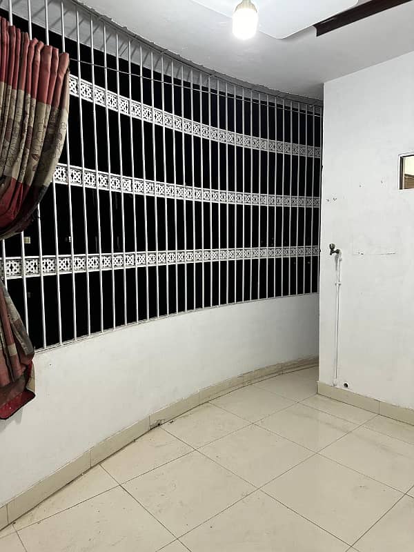 Well Mentain 3 Bed D/D Apartment Available For Rent Prime Location Gulshan-e-iqbal Block-6 13